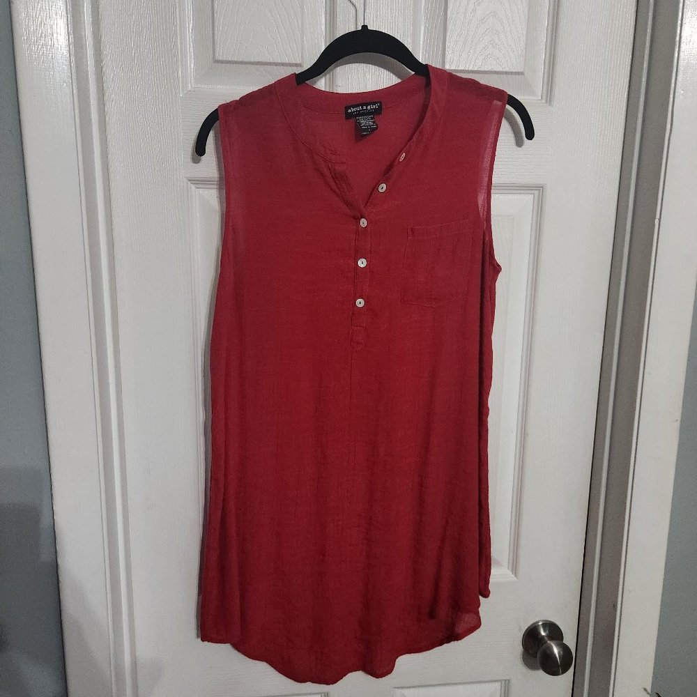 Sheer sleeveless tunic blouse